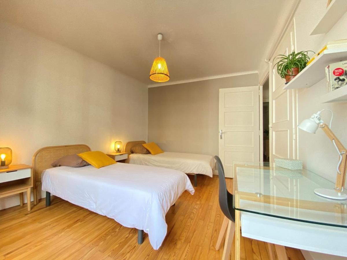 Charmant T3 Renove En Centre-Ville D'Annecy Avec Balcon, Ascenseur Et Parking Prive - Fr-1-432-83 Exterior foto
